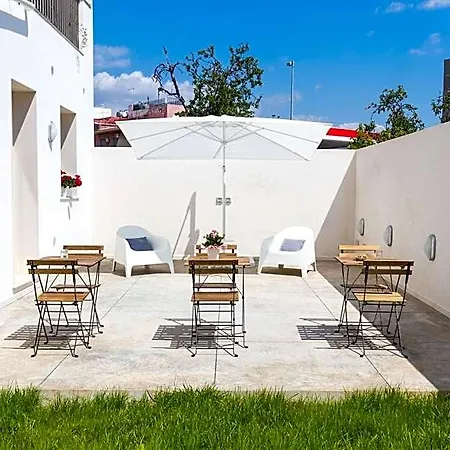 Hybla Major Couette-café 4*
